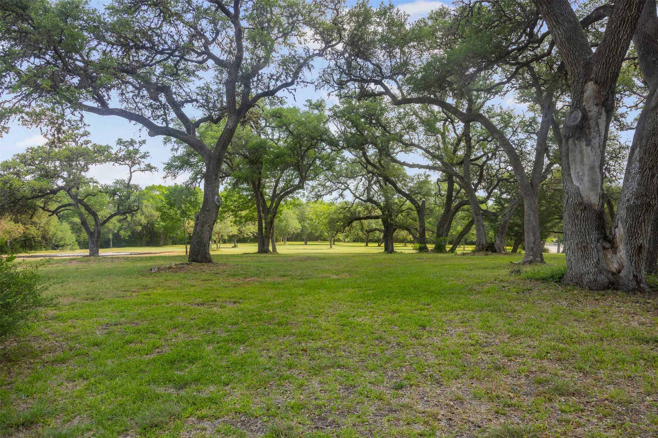 612 Fm 1457 Round Top TX 78954