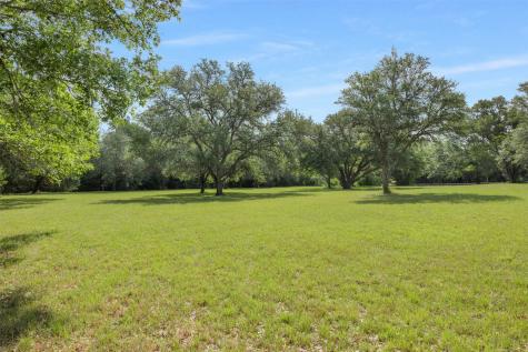 612 Fm 1457 Round Top TX 78954