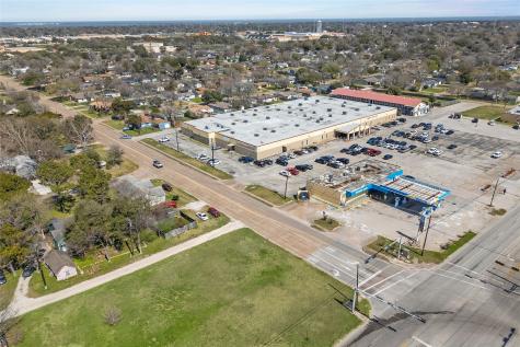 2102 Texas Avenue Texas City TX 77590