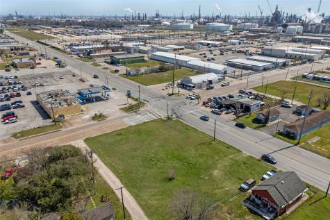 2102 Texas Avenue Texas City TX 77590