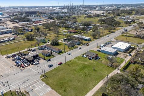 2102 Texas Avenue Texas City TX 77590