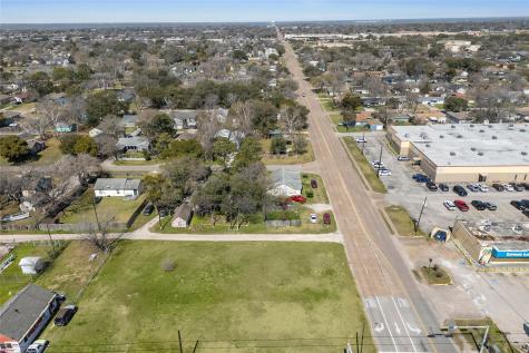 2102 Texas Avenue Texas City TX 77590