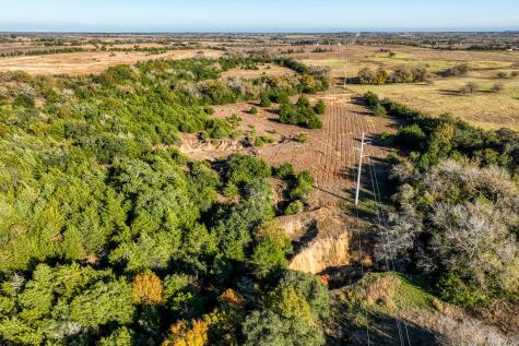 6717 Prihoda Road New Ulm TX 78950