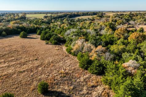 6717 Prihoda Road New Ulm TX 78950
