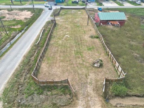 5801 Cr 201 Street Sargent TX 77414