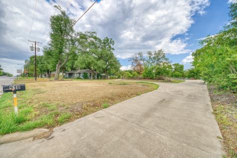 918 E Main Street Madisonville TX 77864