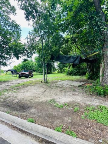 5117 Salina Street Houston TX 77026