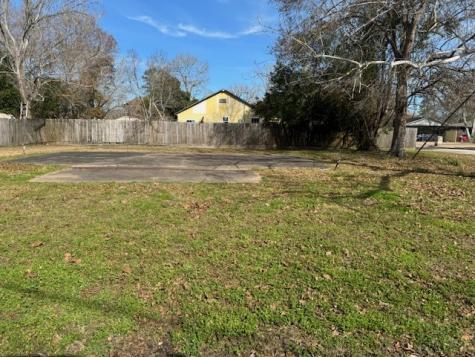 503 Missouri Street Liberty TX 77575