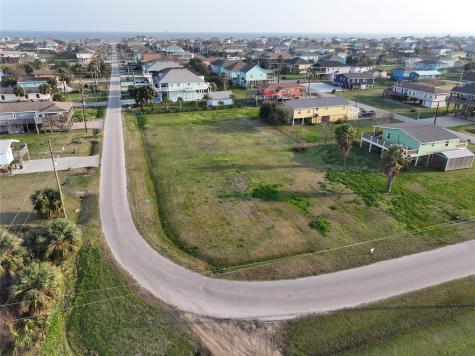 1354 Skyline Drive Port Bolivar TX 77650