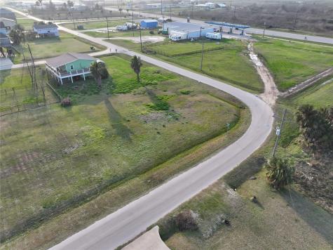 1354 Skyline Drive Port Bolivar TX 77650