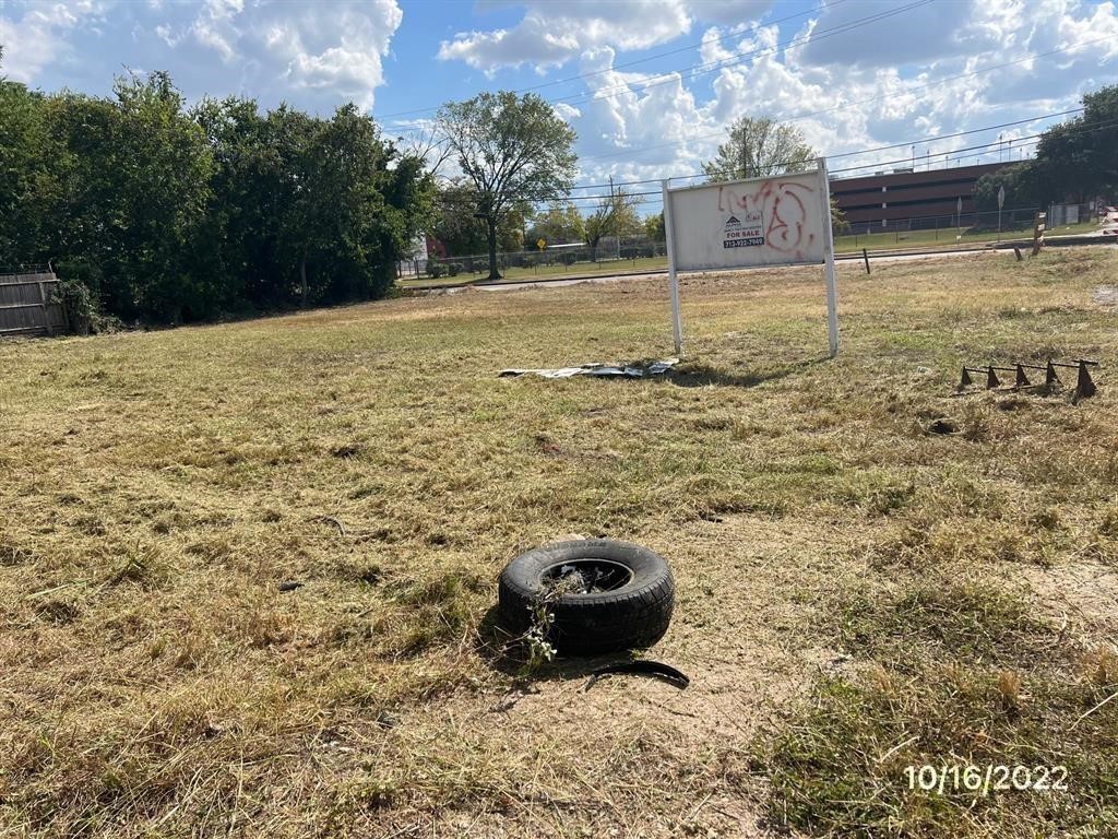 3521 Cobb Street Houston TX 77004
