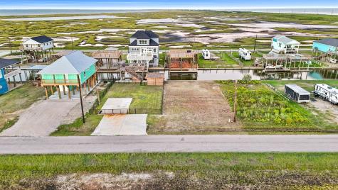 510 Cr-257p/ Dolphin Drive Freeport TX 77541