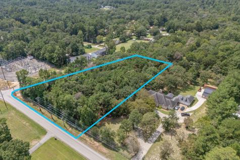 1672 Mohawk Drive Montgomery TX 77316