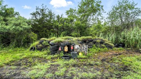 81 Private Road 3095 Shiner TX 77984