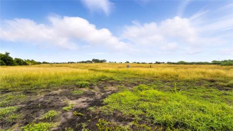 81 Private Road 3095 Shiner TX 77984