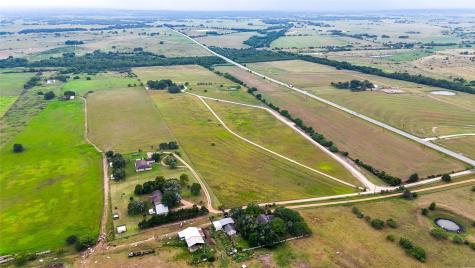 81 Private Road 3095 Shiner TX 77984