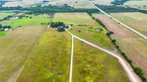 81 Private Road 3095 Shiner TX 77984