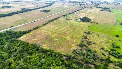 81 Private Road 3095 Shiner TX 77984