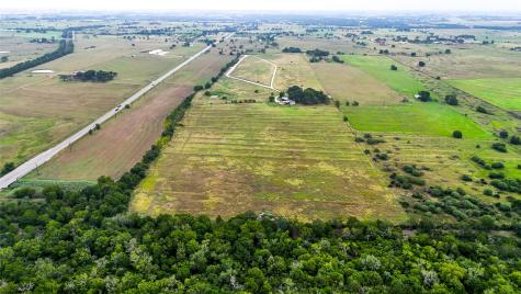 81 Private Road 3095 Shiner TX 77984