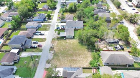 8226 Cannon Street Houston TX 77051
