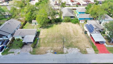 8226 Cannon Street Houston TX 77051