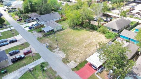 8226 Cannon Street Houston TX 77051