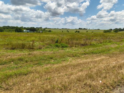 59 County Road 203 Hallettsville TX 77964