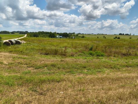 59 County Road 203 Hallettsville TX 77964