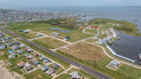 3923 Curlew Drive Galveston TX 77554