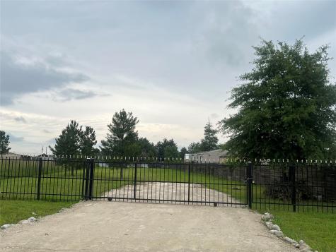 52 Road 5120 Cleveland TX 77327