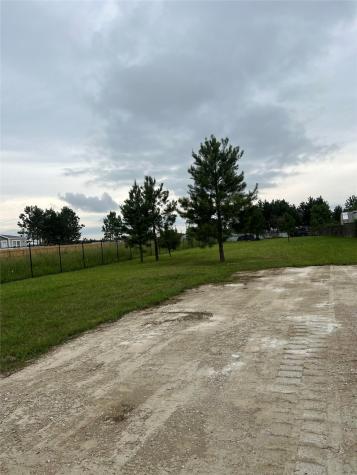 52 Road 5120 Cleveland TX 77327