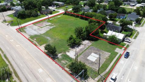 3106 Highway 3 Dickinson TX 77539