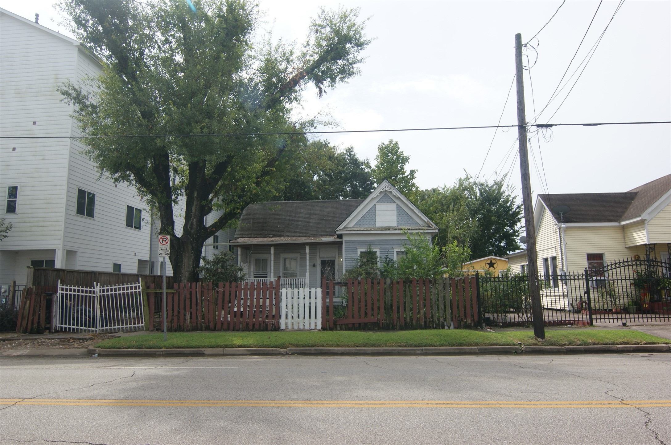 1311 Crockett Street Houston TX 77007