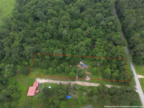 1338 County Road 318 Cleveland TX 77327