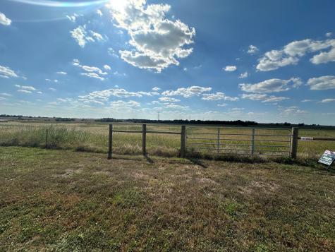8038 Ohnheiser Kaase Road La Grange TX 78945