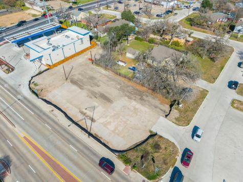3209/3213 S College Avenue Bryan TX 77801