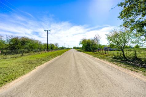 10742-10828 Kerr Road Hempstead TX 77445
