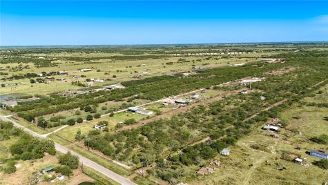 10742-10828 Kerr Road Hempstead TX 77445