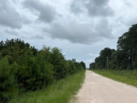 04 County Road 2204 Cleveland TX 77327
