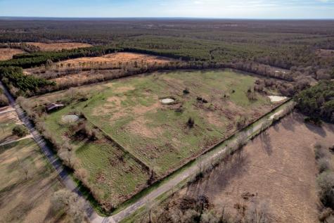 143 Piney Woods Road Trinity TX 75862
