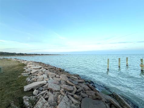 18 Old Cottage Beach Drive Fulton TX 78382