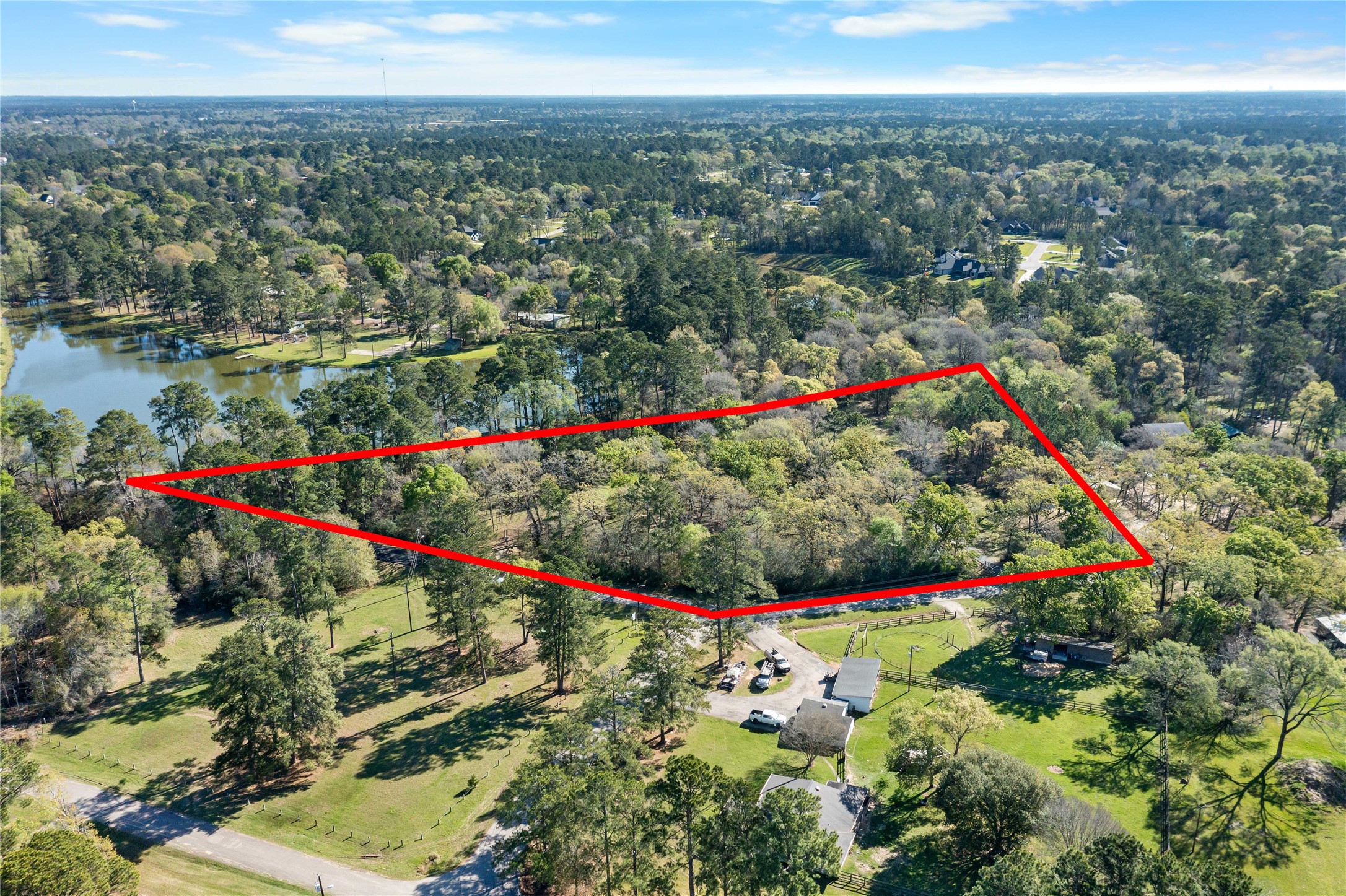 19739 E Lakeshore Drive Magnolia TX 77355