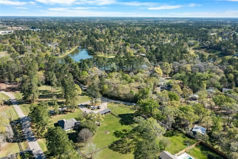 19739 E Lakeshore Drive Magnolia TX 77355