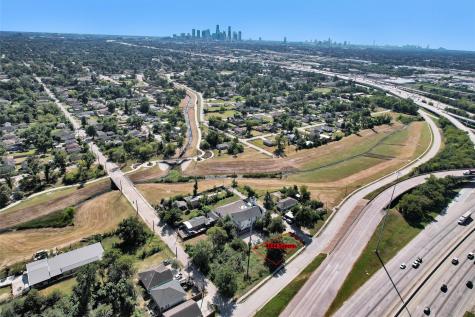 4844 Sayers Street Houston TX 77026