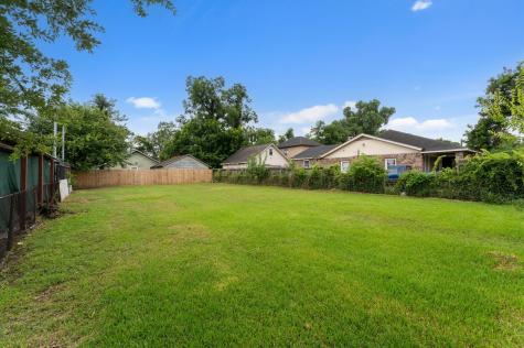 Lot 13 Block 55 Hershe Street Houston TX 77020