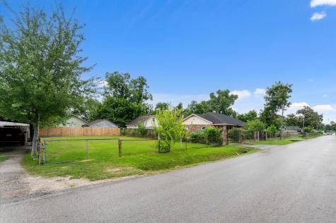 Lot 13 Block 55 Hershe Street Houston TX 77020