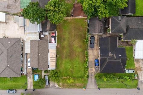 Lot 13 Block 55 Hershe Street Houston TX 77020