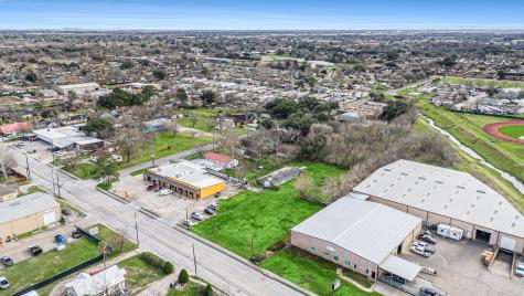 2412 Pasadena Boulevard Pasadena TX 77502