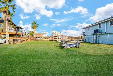 567 Warsaw Street Bayou Vista TX 77563