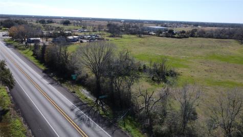 13227 Fm 359 Road Hempstead TX 77445